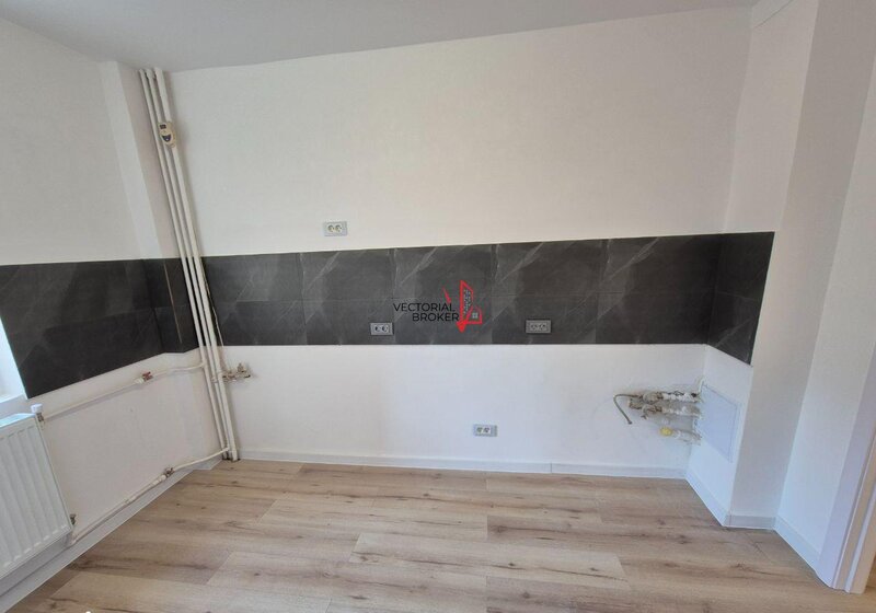 Obor, 6 min. metrou decomandat, renovat, in bloc reabilitat, la etajul 2/8